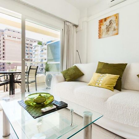 Hotel Apartamento Pyr Fuengirola Private Sunny Pool Side Kültér fotó