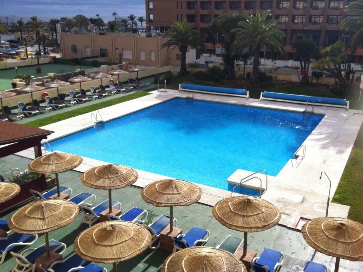 Hotel Apartamento Pyr Fuengirola Private Sunny Pool Side Kültér fotó